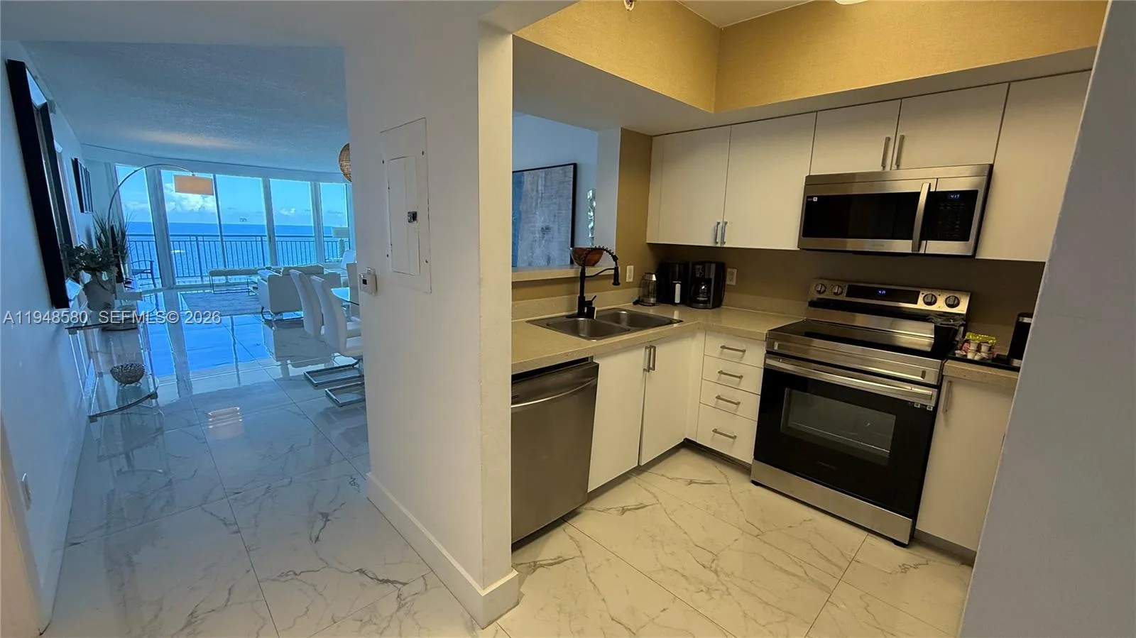 17375 Collins Ave # 1901, Sunny Isles Beach, FL 33160 photo 3