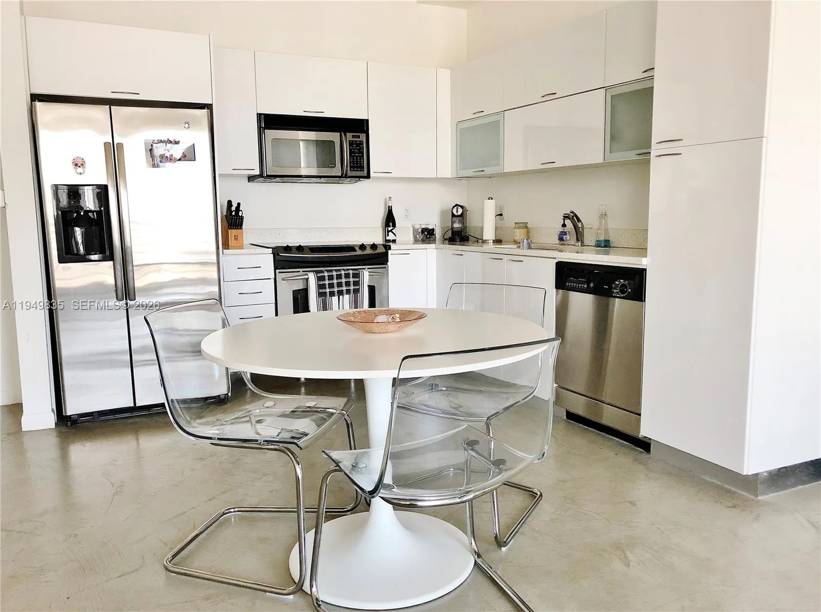 234 NE 3rd St # 1605, Miami, FL 33132 photo 5