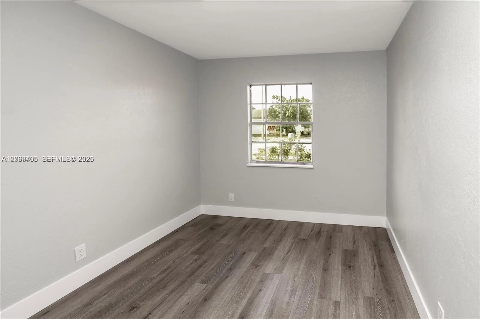 8110 SW 4th Pl, North Lauderdale, FL 33068 photo 11