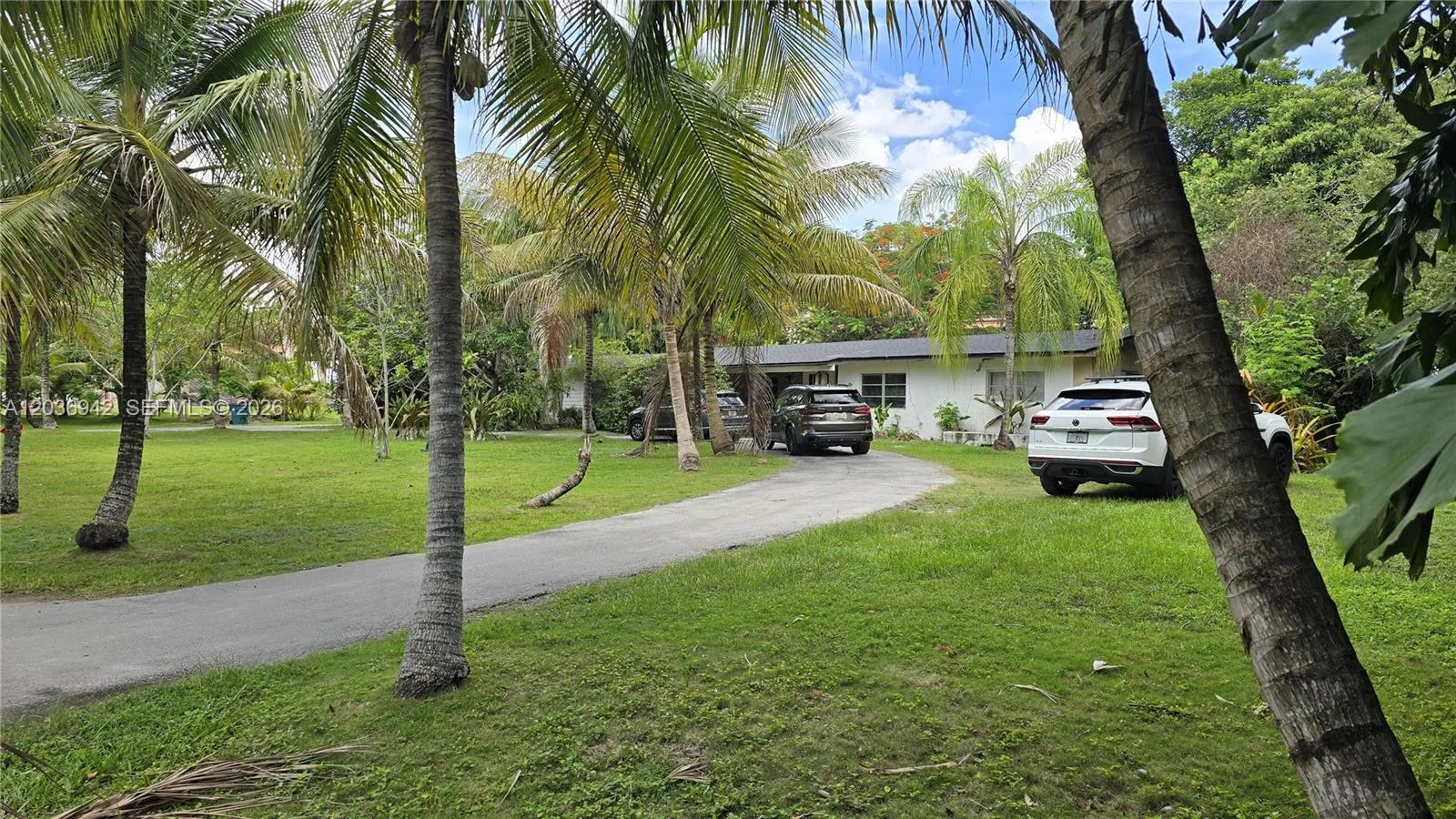 8603 SW 68th St Rd, Miami, FL 33143