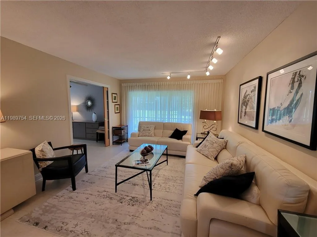 3774 Inverrary Blvd # 103P, Lauderhill, FL 33319 photo 4