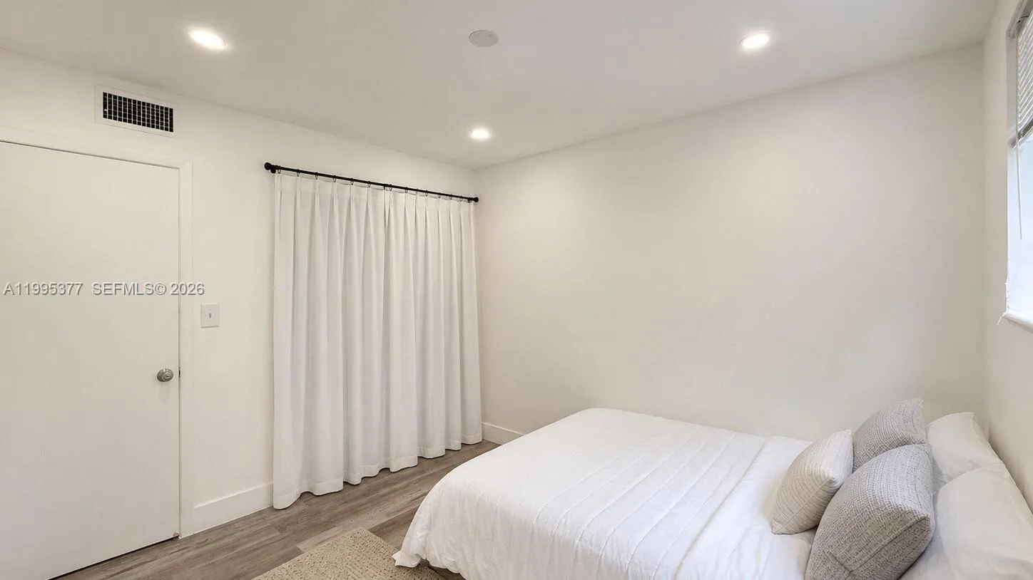 6445 NW 2nd Ave # 2, Miami, FL 33150 photo 5