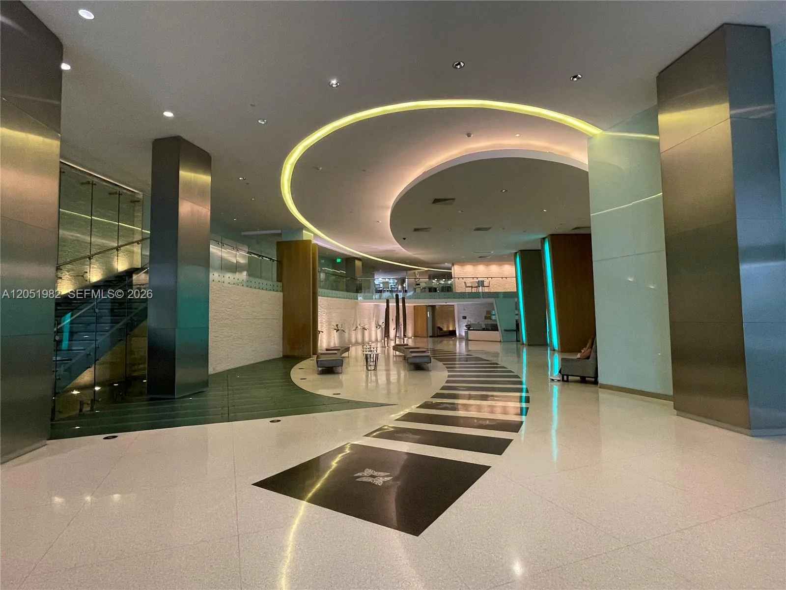 92 SW 3rd St # 5012, Miami, FL 33130 photo 3