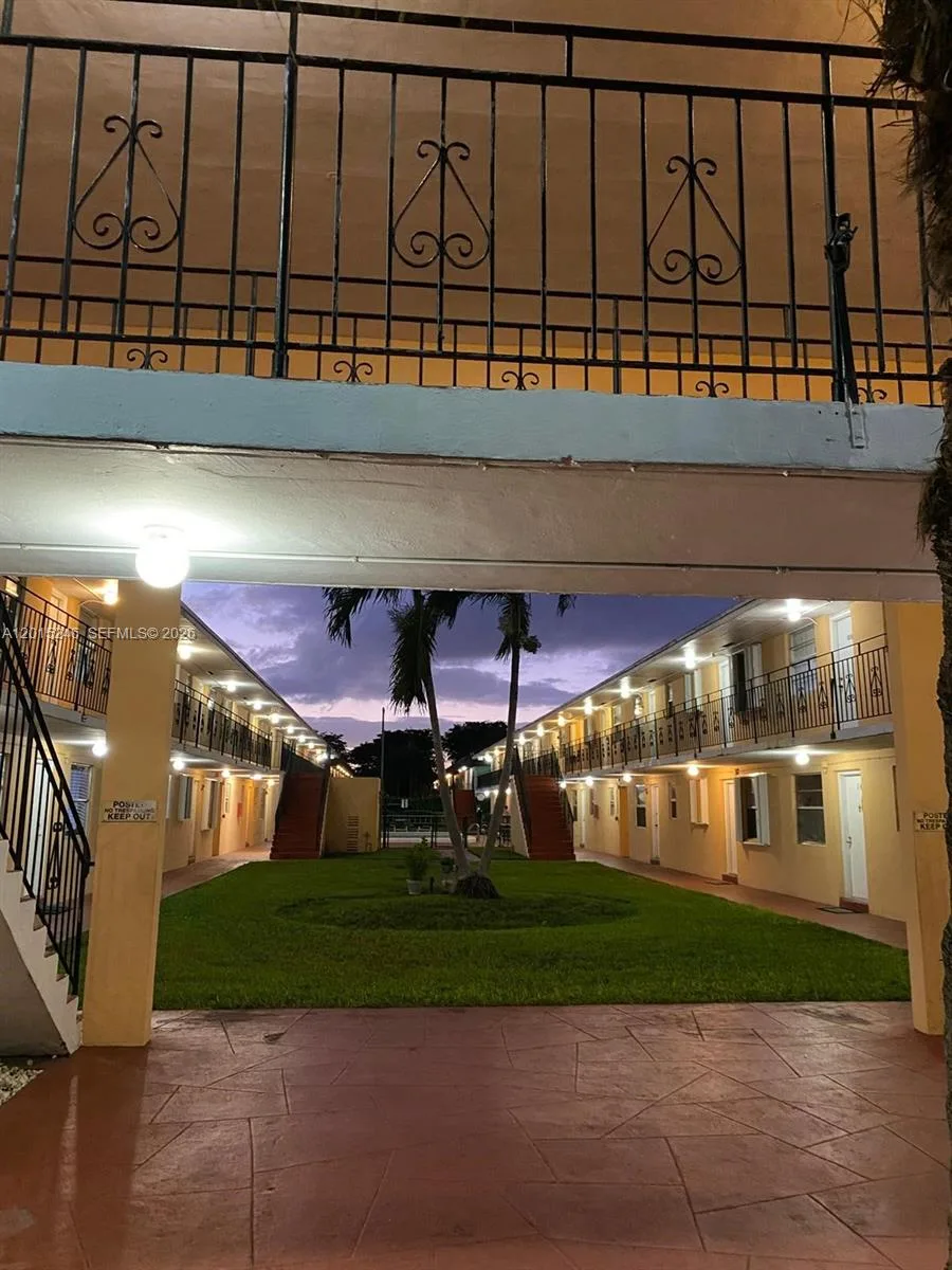 3800 SW 102nd Ave # 118, Miami, FL 33165 photo 2