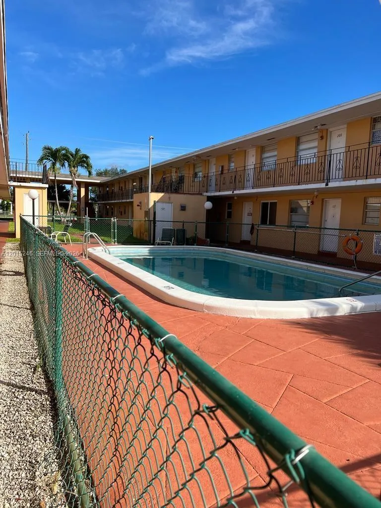 3800 SW 102nd Ave # 118, Miami, FL 33165 photo 4