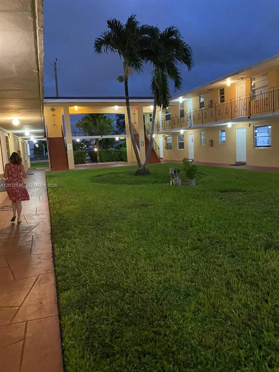 3800 SW 102nd Ave # 118, Miami, FL 33165 photo 6