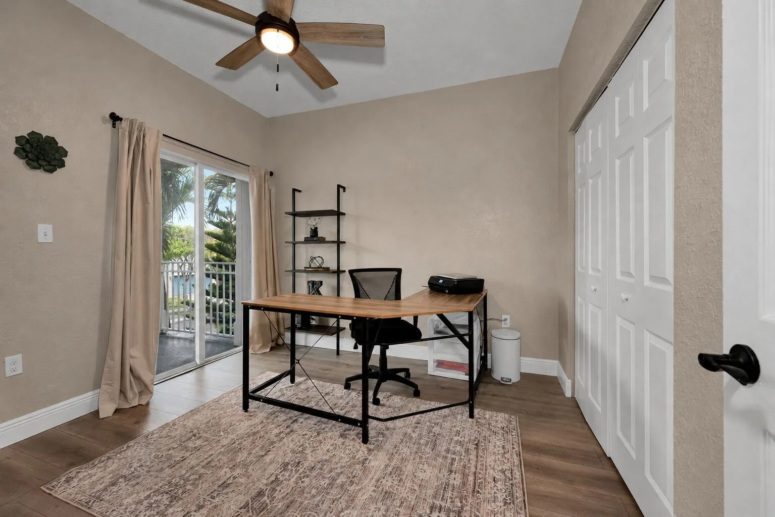 381 NE 35th Terrace, Homestead, FL 33033 photo 11