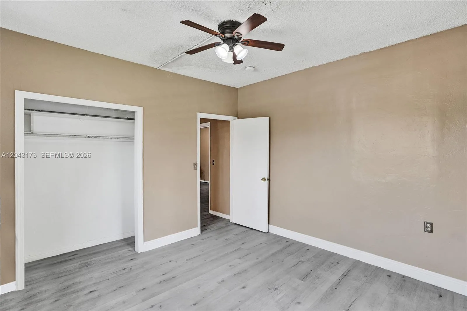1400 NE 148th St, Miami, FL 33161 photo 10