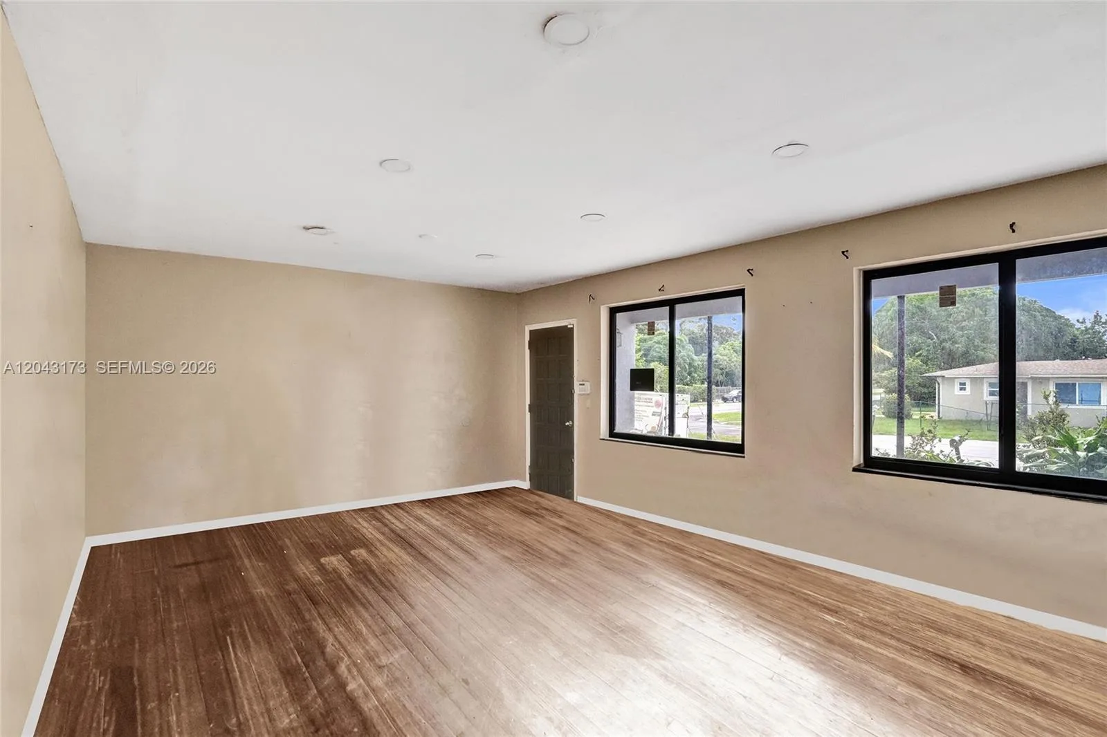 1400 NE 148th St, Miami, FL 33161 photo 9