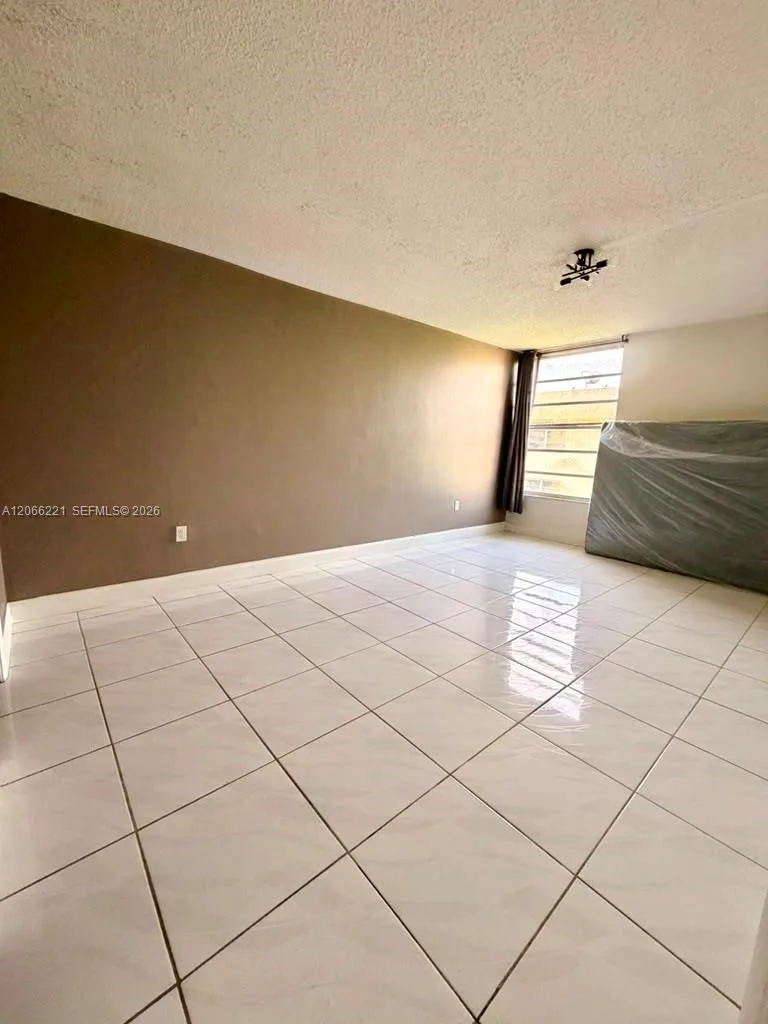 840 NW 87th Ave # 406, Miami, FL 33172 photo 6