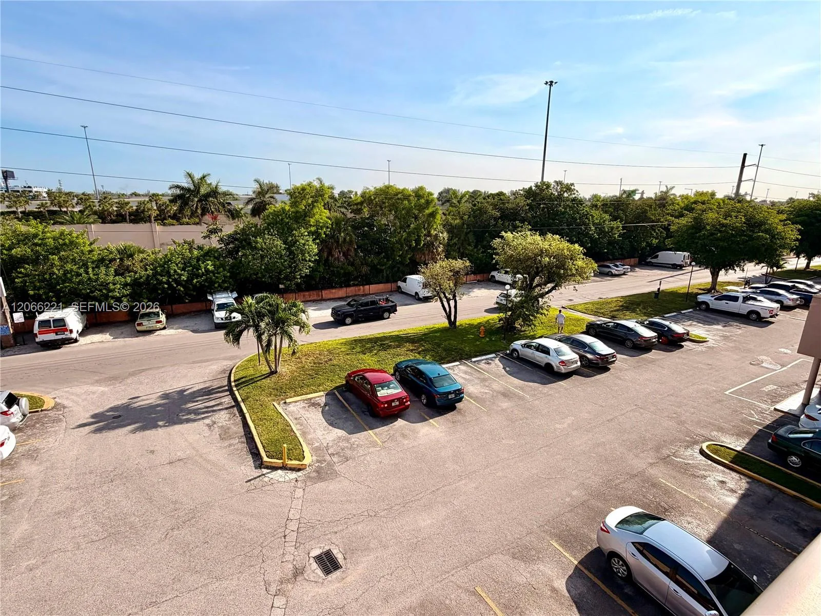 840 NW 87th Ave # 406, Miami, FL 33172 photo 7