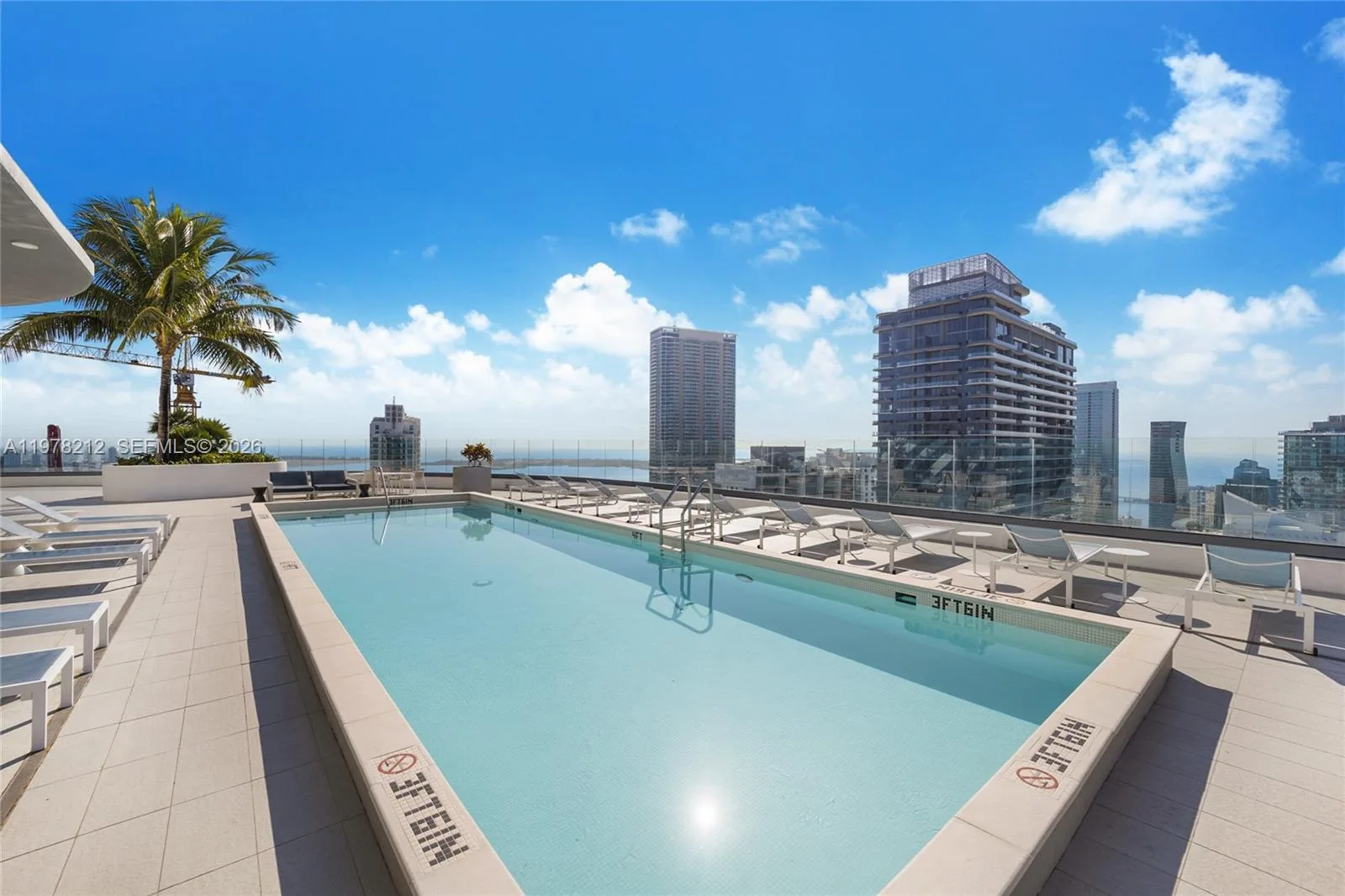 45 SW 9th St # 1904, Miami, FL 33130 photo 11