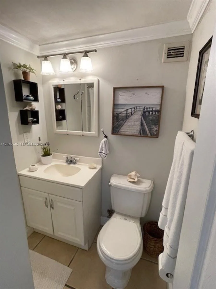 5313 COLLINS AV # 710, Miami Beach, FL 33140 photo 13