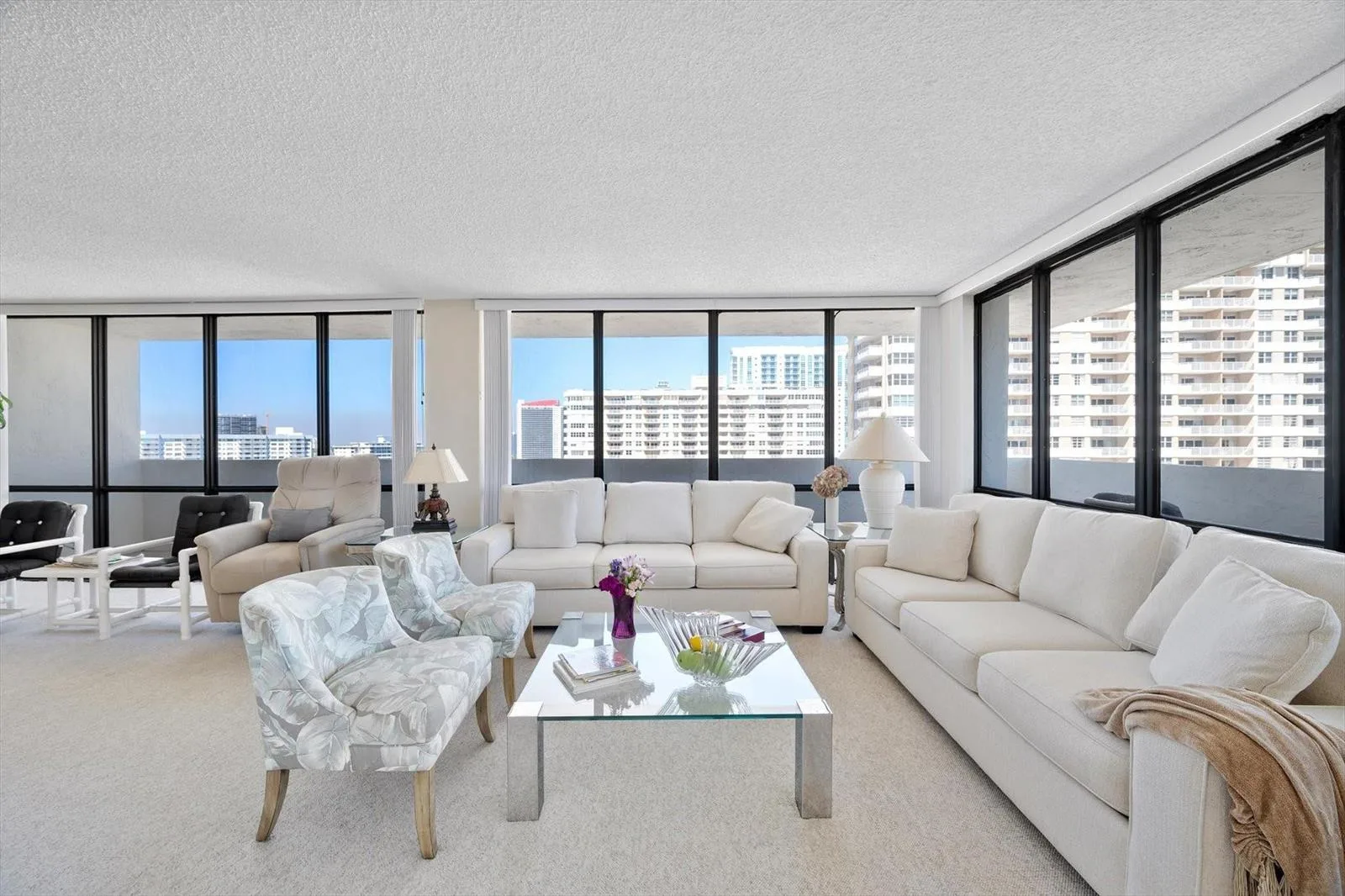 2017 S Ocean Drive # Ph1, Hallandale Beach, FL 33009