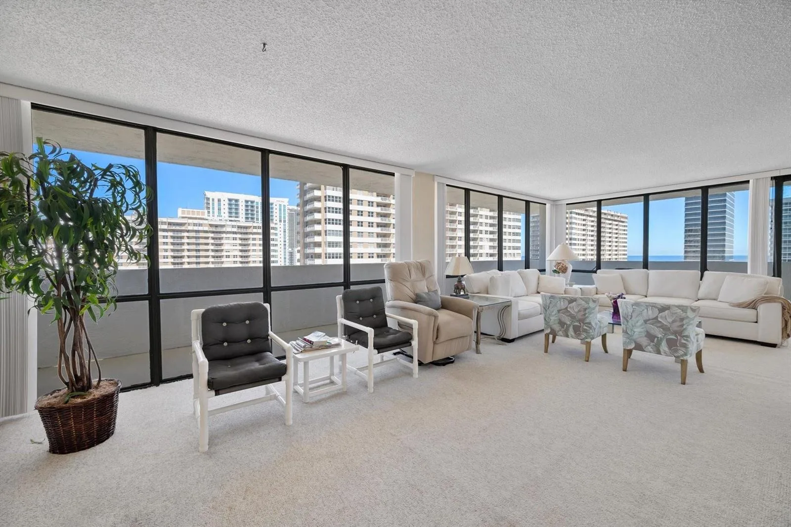2017 S Ocean Drive # Ph1, Hallandale Beach, FL 33009 photo 6