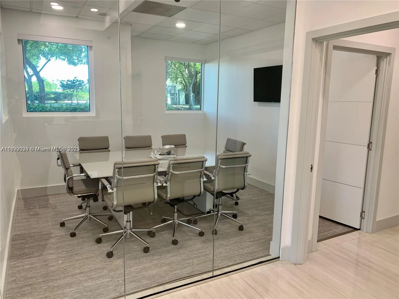 17100 Royal Palm Blvd # 1, Weston, FL 33326