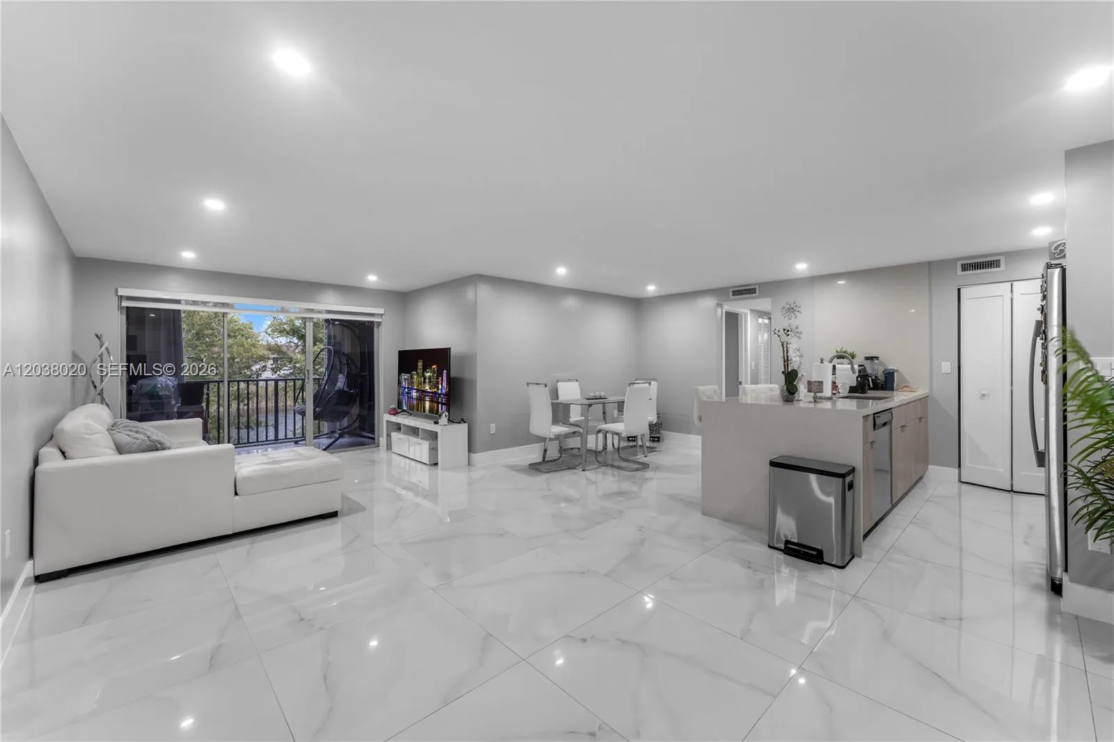 15470 SW 82nd Ln # 327, Miami, FL 33193 photo 4