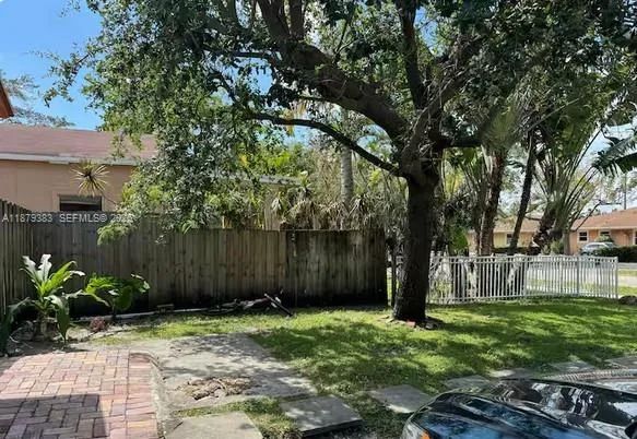 2306 Liberty St # C, Hollywood, FL 33020 photo 9