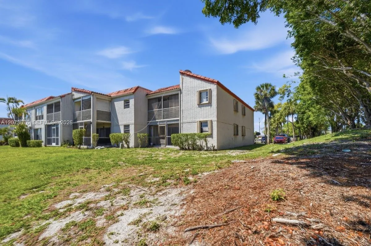 7460 Woodmont Ter # 101, Tamarac, FL 33321 photo 13