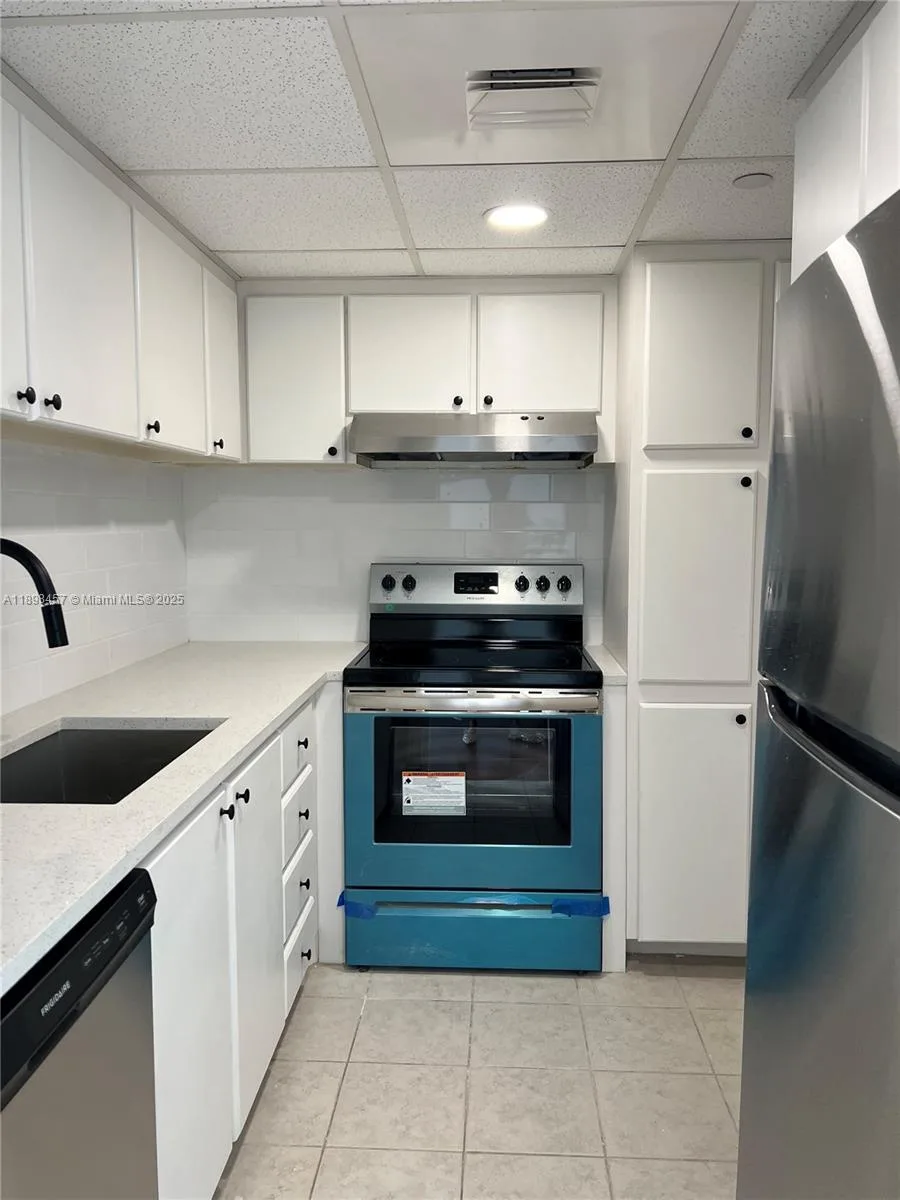 1000 West Ave # 808, Miami Beach, FL 33139 photo 7