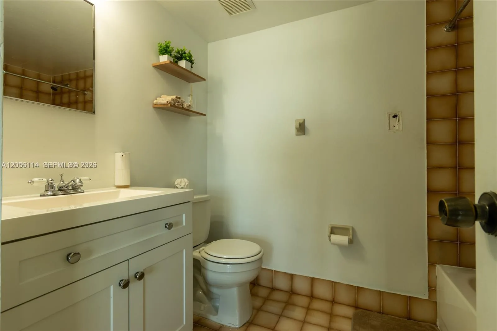 2055 SW 122nd Ave # 406, Miami, FL 33175 photo 6