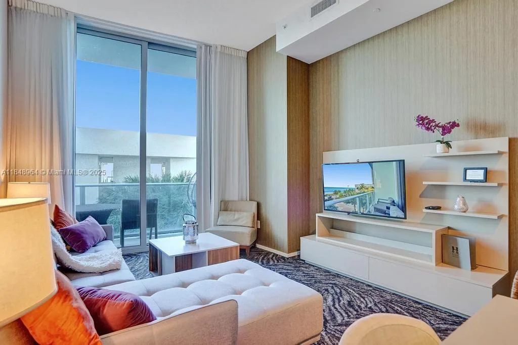 4111 S Ocean Drive # 304, Hollywood, FL 33019 photo 4