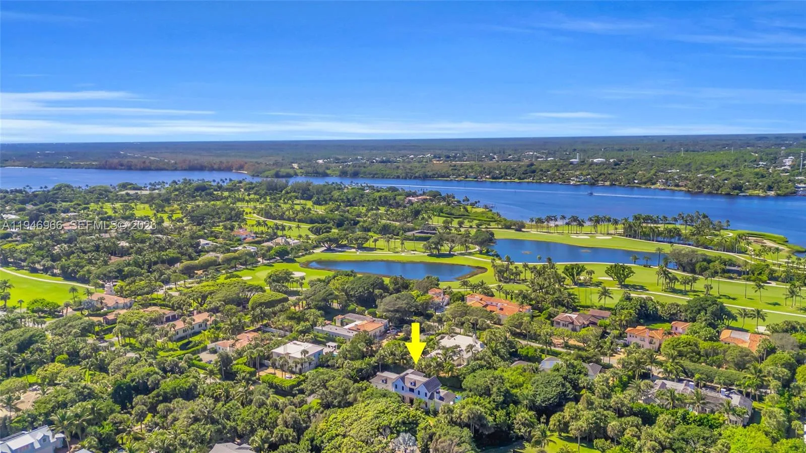 44 S Beach Rd, Hobe Sound, FL 33455 photo 2