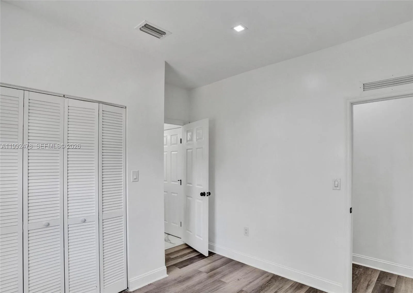 2135 SW 4th St, Miami, FL 33135 photo 6