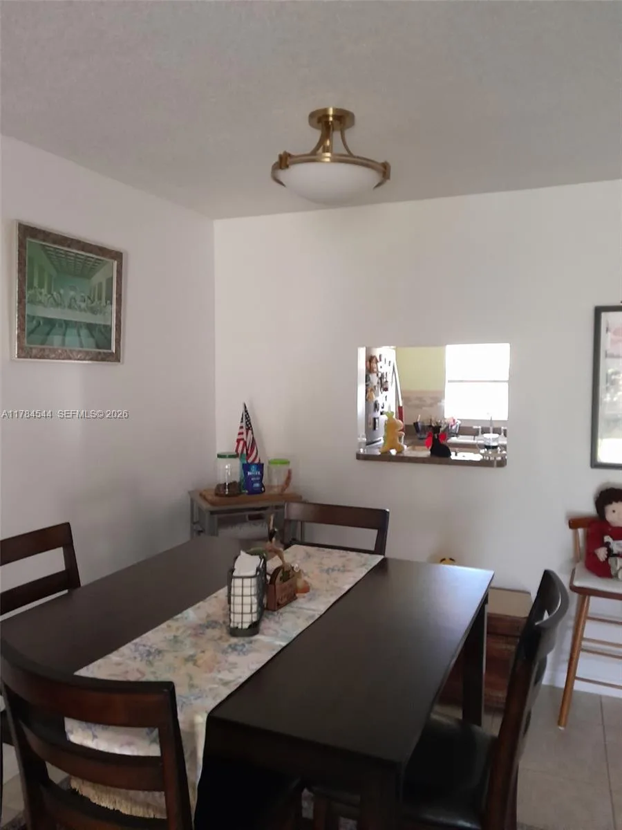 9350 Sunrise Lakes Blvd # 109, Sunrise, FL 33322 photo 3