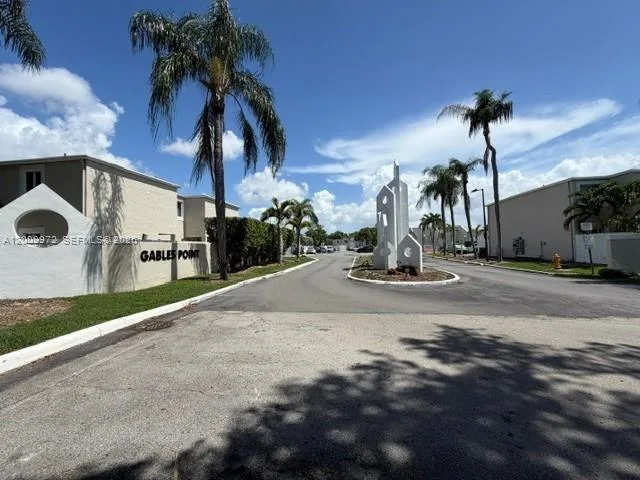 4590 SW 68th Ct Cir # 8, Miami, FL 33155
