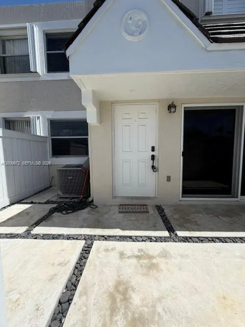 4590 SW 68th Ct Cir # 8, Miami, FL 33155 photo 2