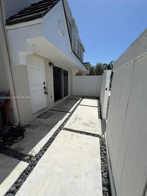 4590 SW 68th Ct Cir # 8, Miami, FL 33155 photo 4