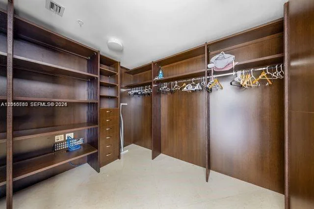 18101 Collins Ave # 4702, Sunny Isles Beach, FL 33160 photo 11