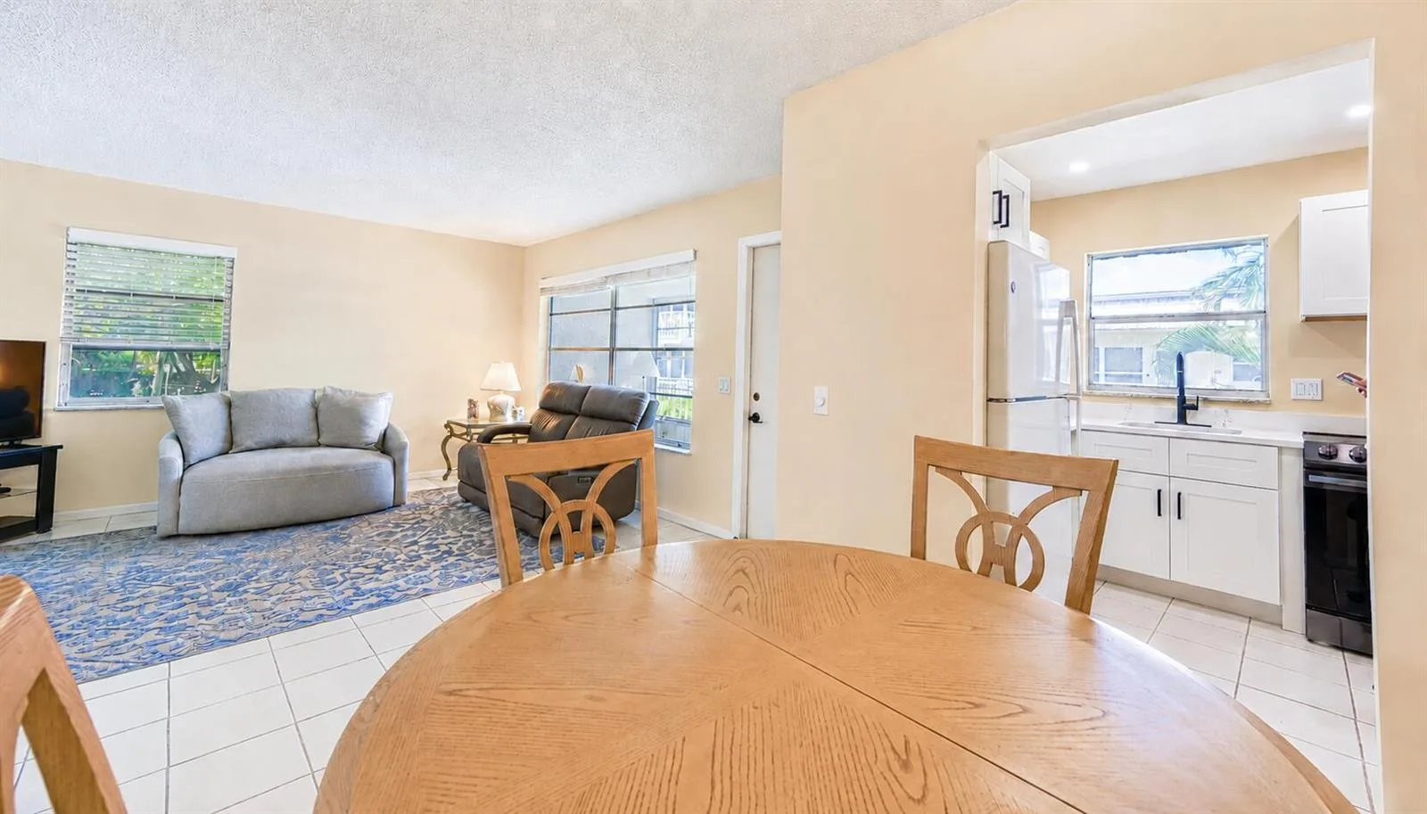632 SNUG HARBOR Drive # D18, Boynton Beach, FL 33435