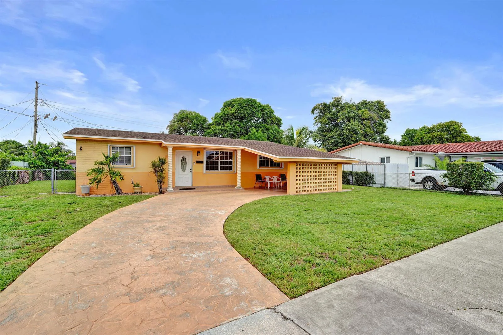18800 NW 43rd Avenue, Miami Gardens, FL 33055