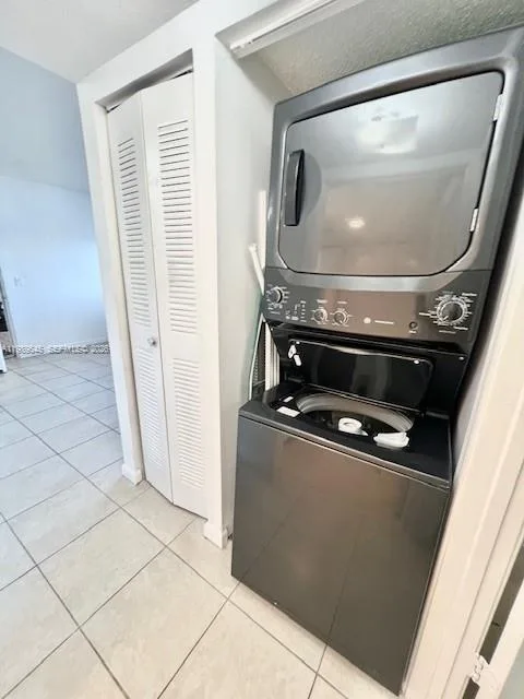 3690 N 56th Ave # 902, Hollywood, FL 33021 photo 6