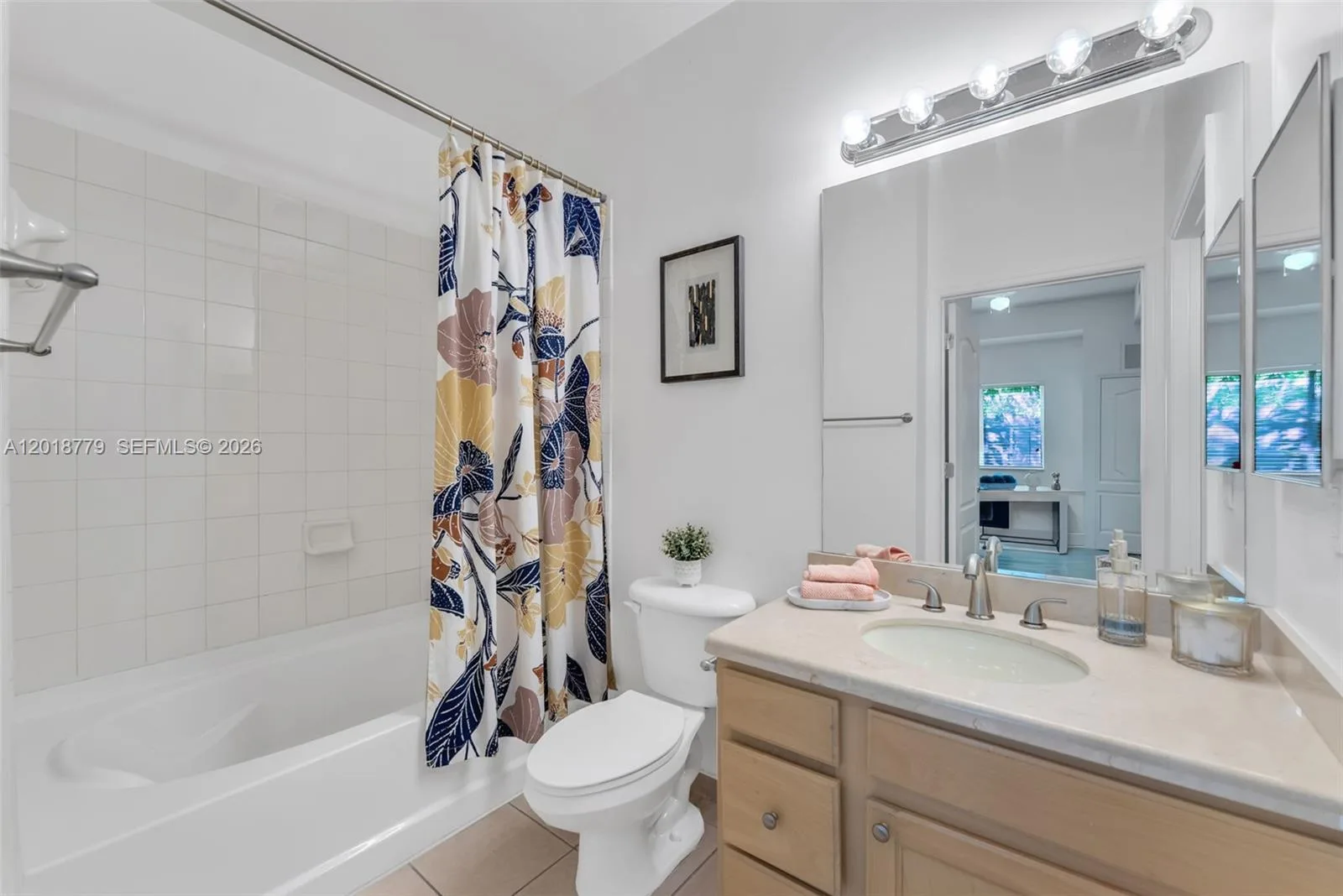 6001 SW 70th St # 241, South Miami, FL 33143 photo 4