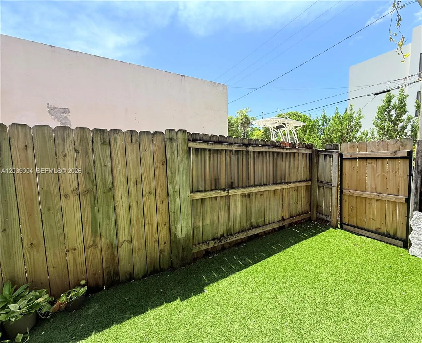 1722 Mayo St # 105, Hollywood, FL 33020 photo 11