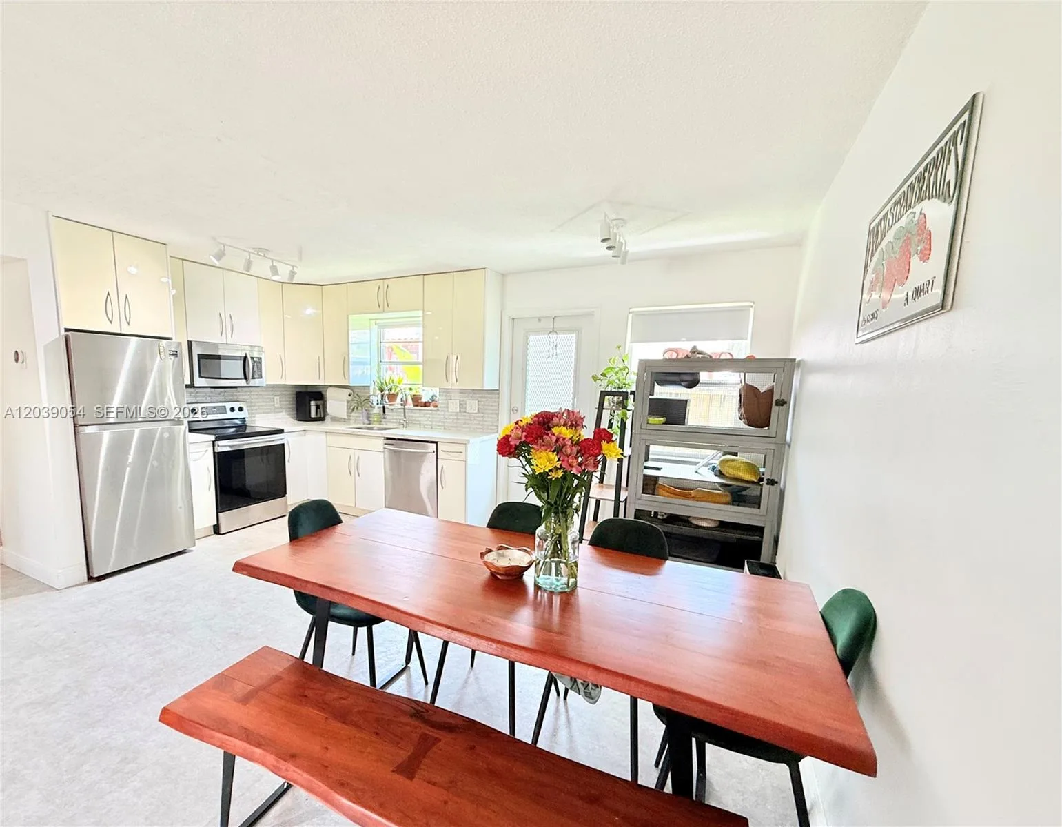 1722 Mayo St # 105, Hollywood, FL 33020 photo 4