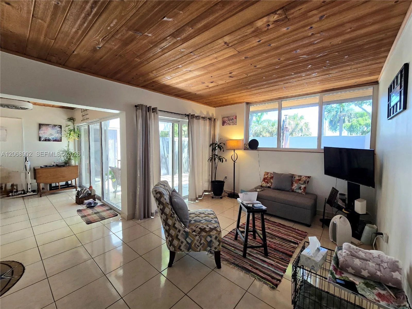 16330 Oak Walk, Miami Lakes, FL 33014 photo 11