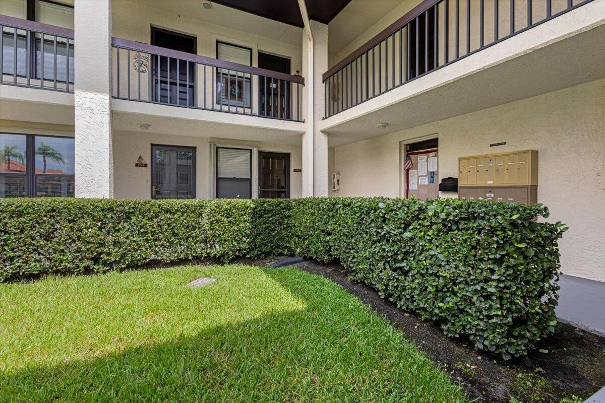 511 SW South River Drive # 103, Stuart, FL 34997 photo 3