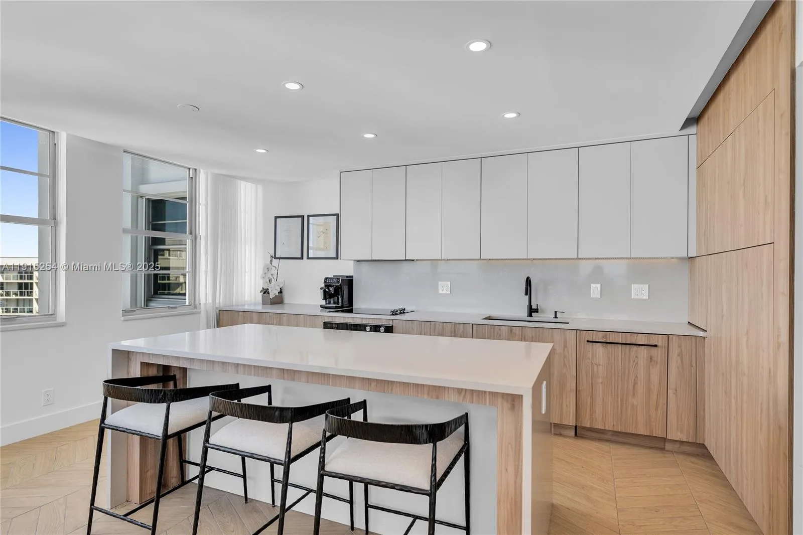 5660 Collins Ave # 18D, Miami Beach, FL 33140 photo 13