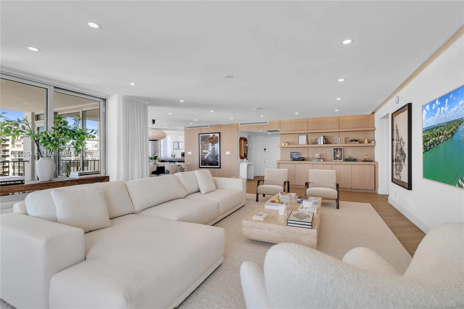 5660 Collins Ave # 18D, Miami Beach, FL 33140 photo 2