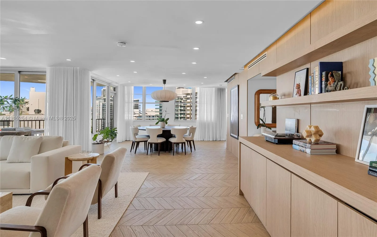 5660 Collins Ave # 18D, Miami Beach, FL 33140 photo 3