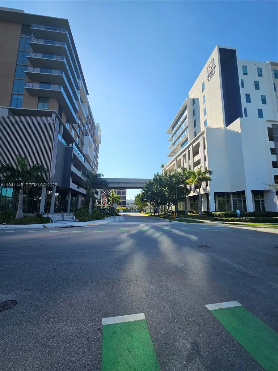 2820 NE 214 st # UNIT #3,4,5, Aventura, FL 33180 photo 2