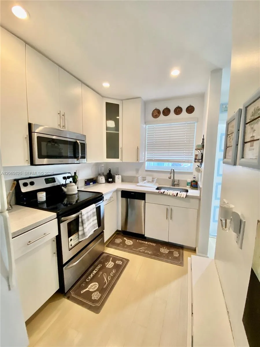 798 Crandon Blvd # 44-B, Key Biscayne, FL 33149 photo 9