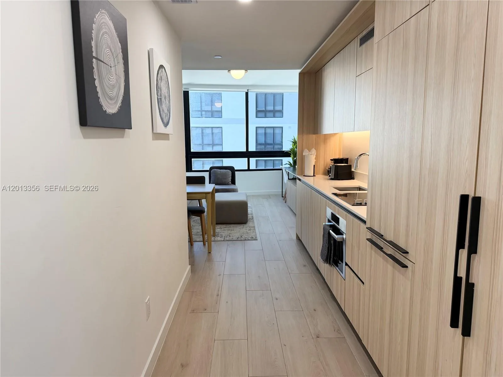225 N Miami Ave # 1412, Miami, FL 33128
