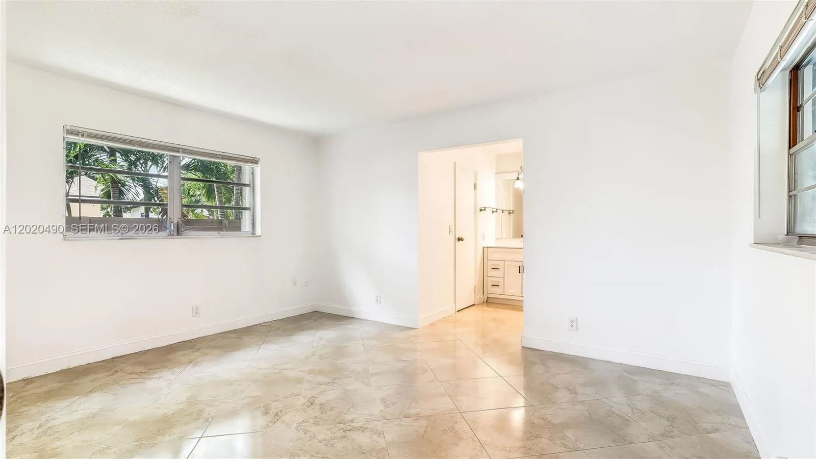 500 NW 96th Ter, Pembroke Pines, FL 33024 photo 13