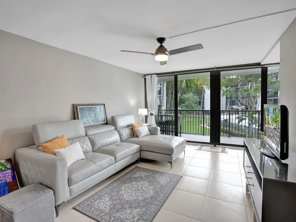 1301 River Reach Drive # 201, Fort Lauderdale, FL 33315 photo 2