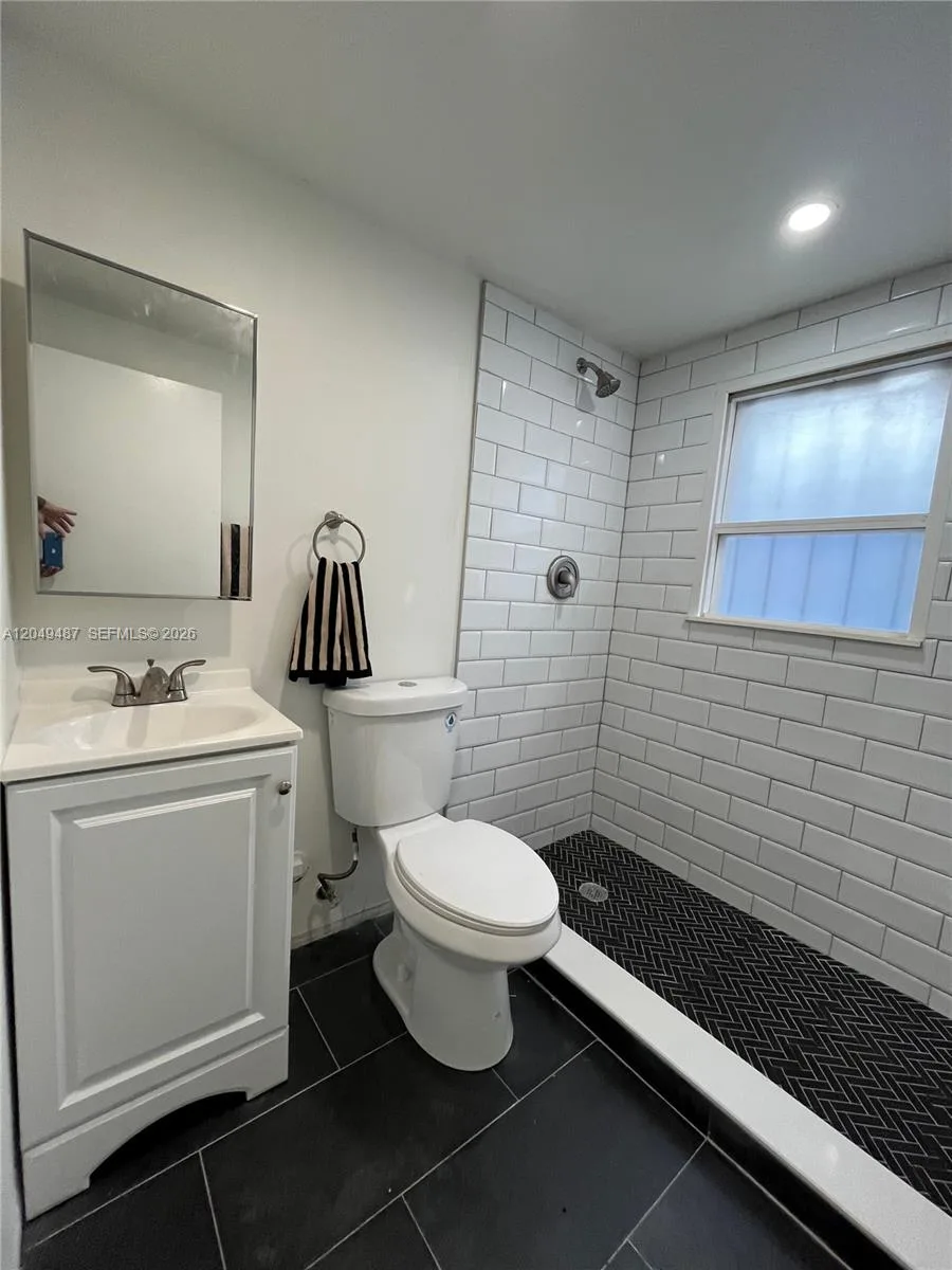 140 NW 13th St # 150.5, Miami, FL 33136 photo 10